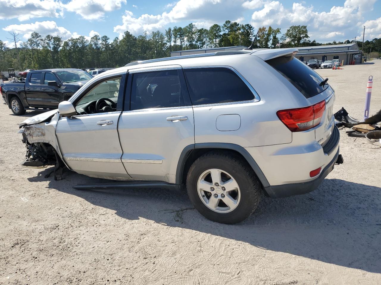 2012 Jeep Grand Cherokee Laredo VIN: 1C4RJEAG5CC305154 Lot: 74187344