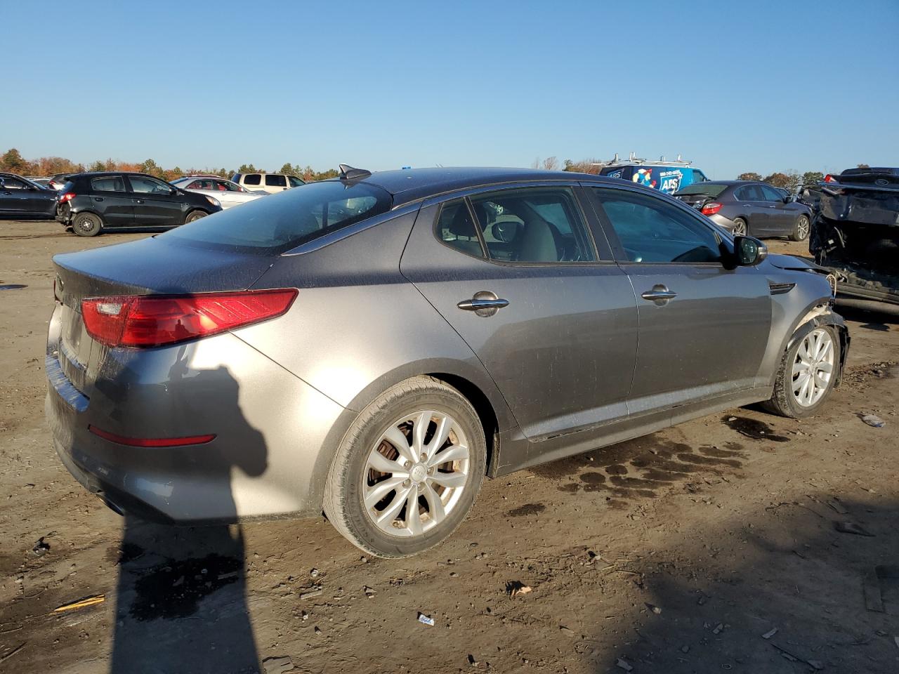 VIN 5XXGM4A79FG475465 2015 KIA OPTIMA no.3