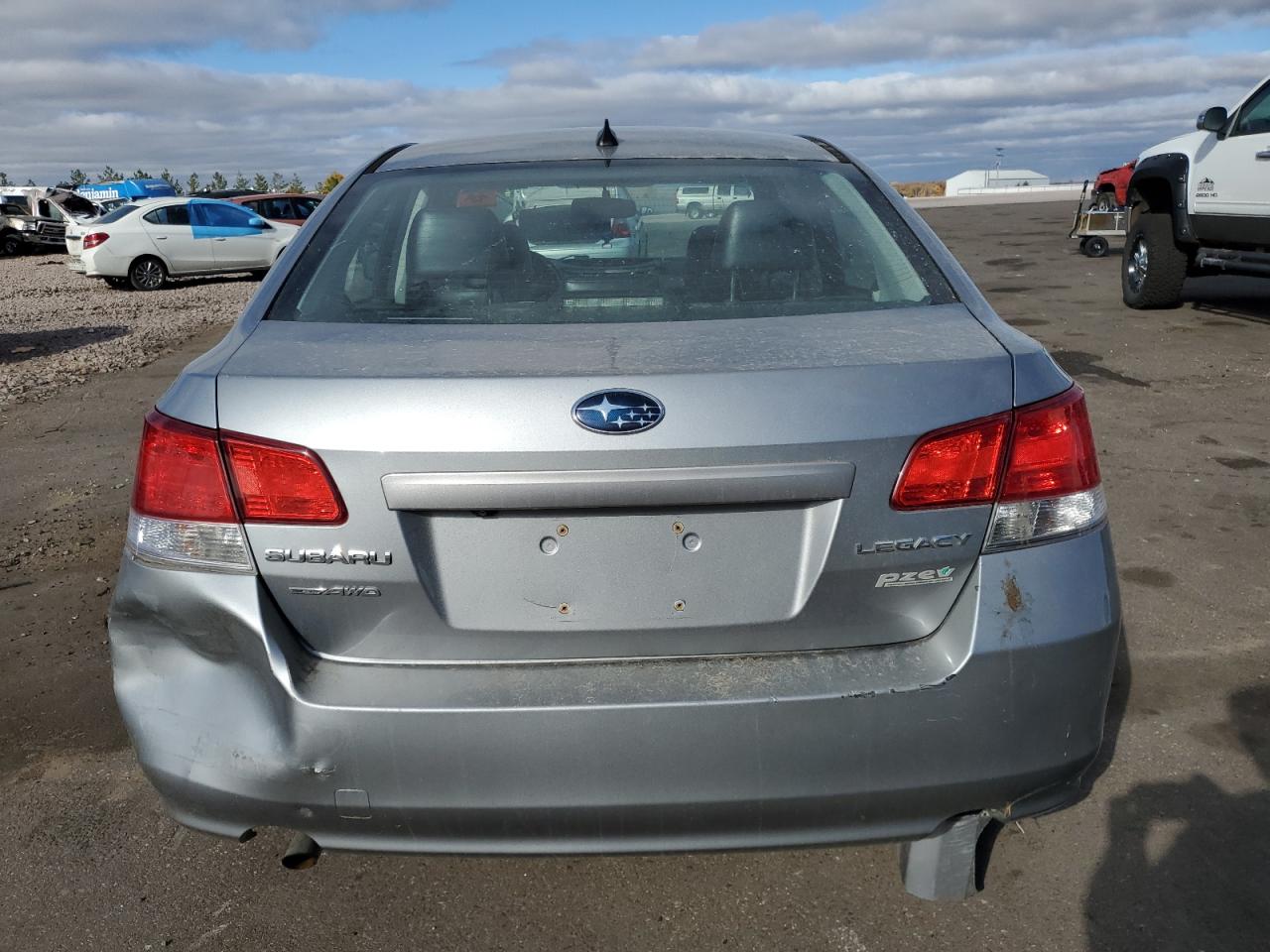 2011 Subaru Legacy 2.5I Limited VIN: 4S3BMBL60B3213959 Lot: 75928254