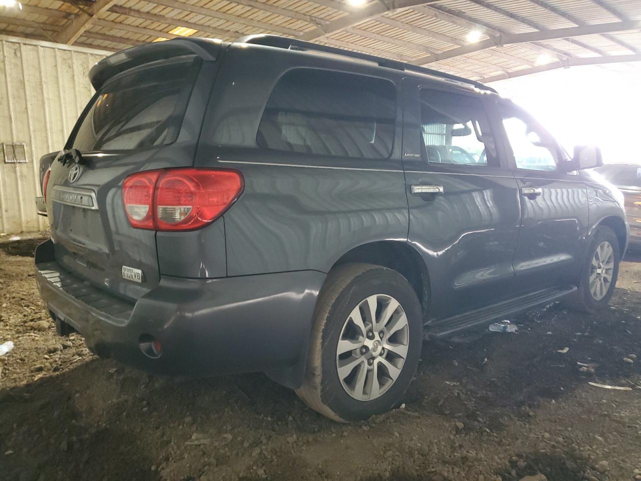 2010 Toyota Sequoia - Image 3