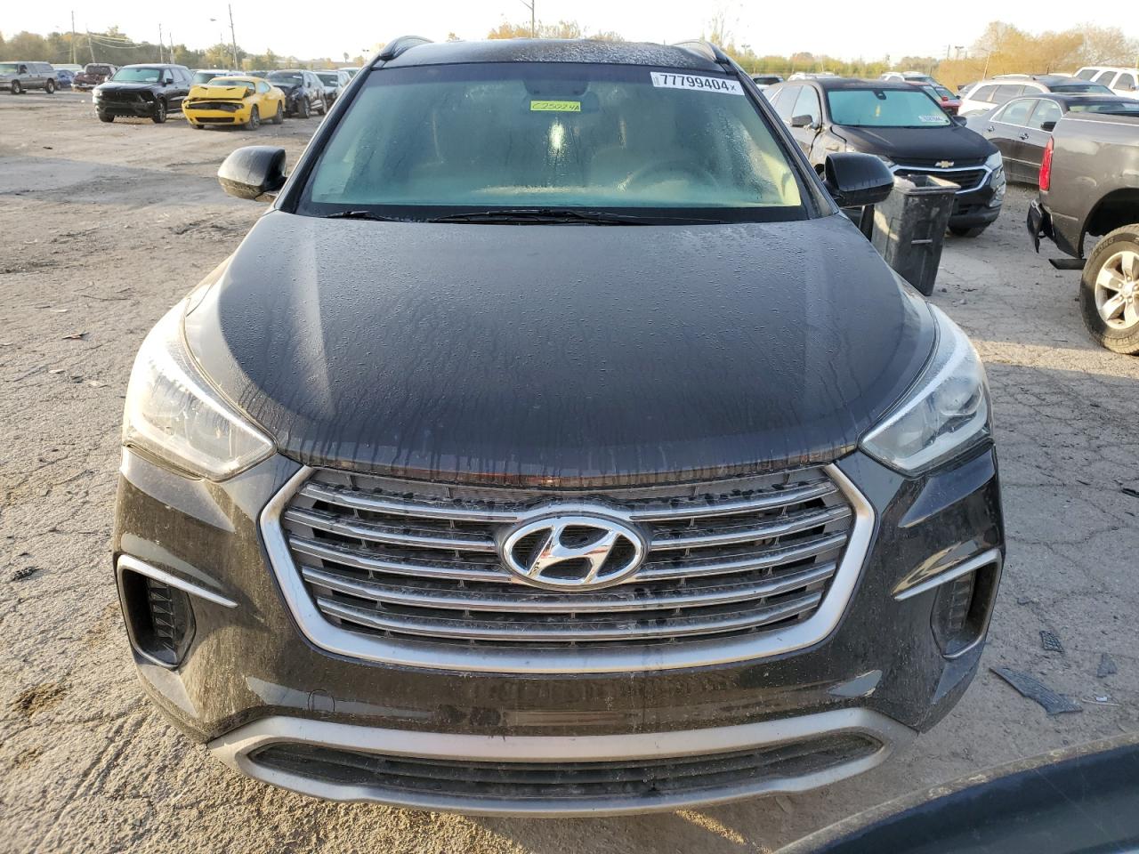 2017 Hyundai Santa Fe - Image 5