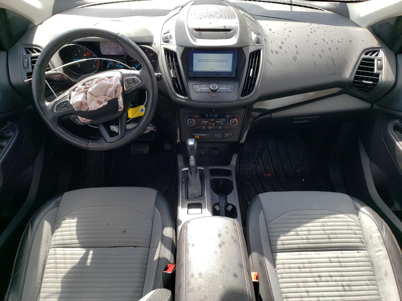 1FMCU0GD2JUC30803 2018 Ford Escape Se