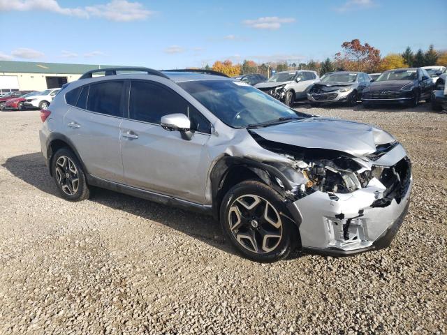  SUBARU CROSSTREK 2018 Сріблястий