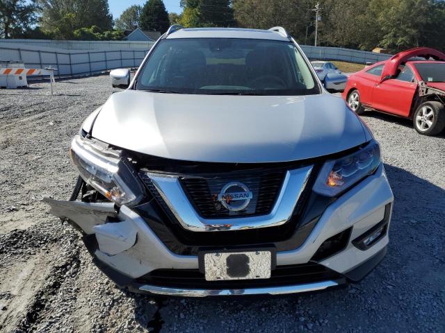  NISSAN ROGUE 2017 Silver