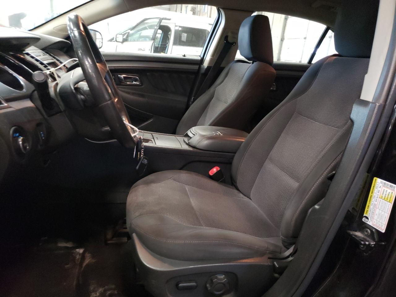 2010 Ford Taurus - Image 7