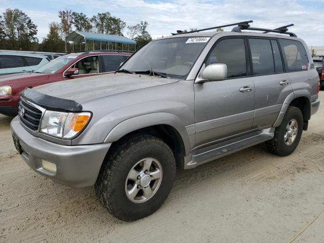 2001 Toyota Land Cruiser 