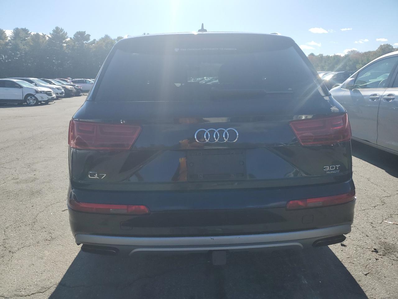 2017 Audi Q7 Premium Plus VIN: WA1LAAF75HD020232 Lot: 76265174