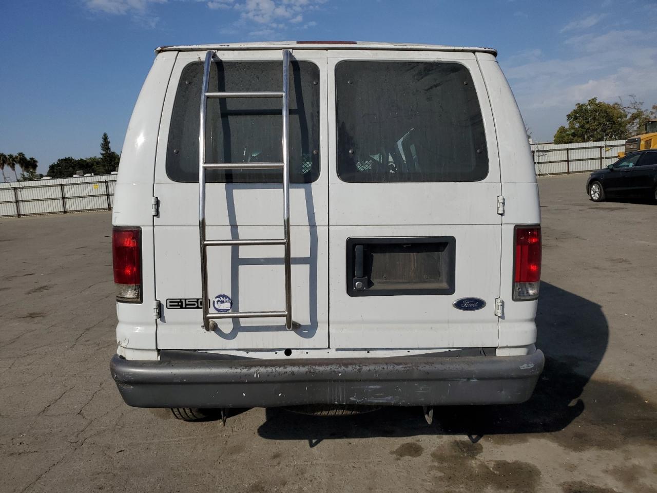 2004 Ford Econoline E150 Van VIN: 1FTRE14W34HA06928 Lot: 74355084