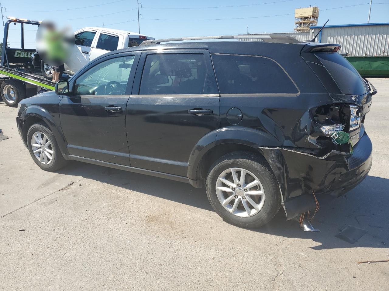 2017 Dodge Journey - Image 2