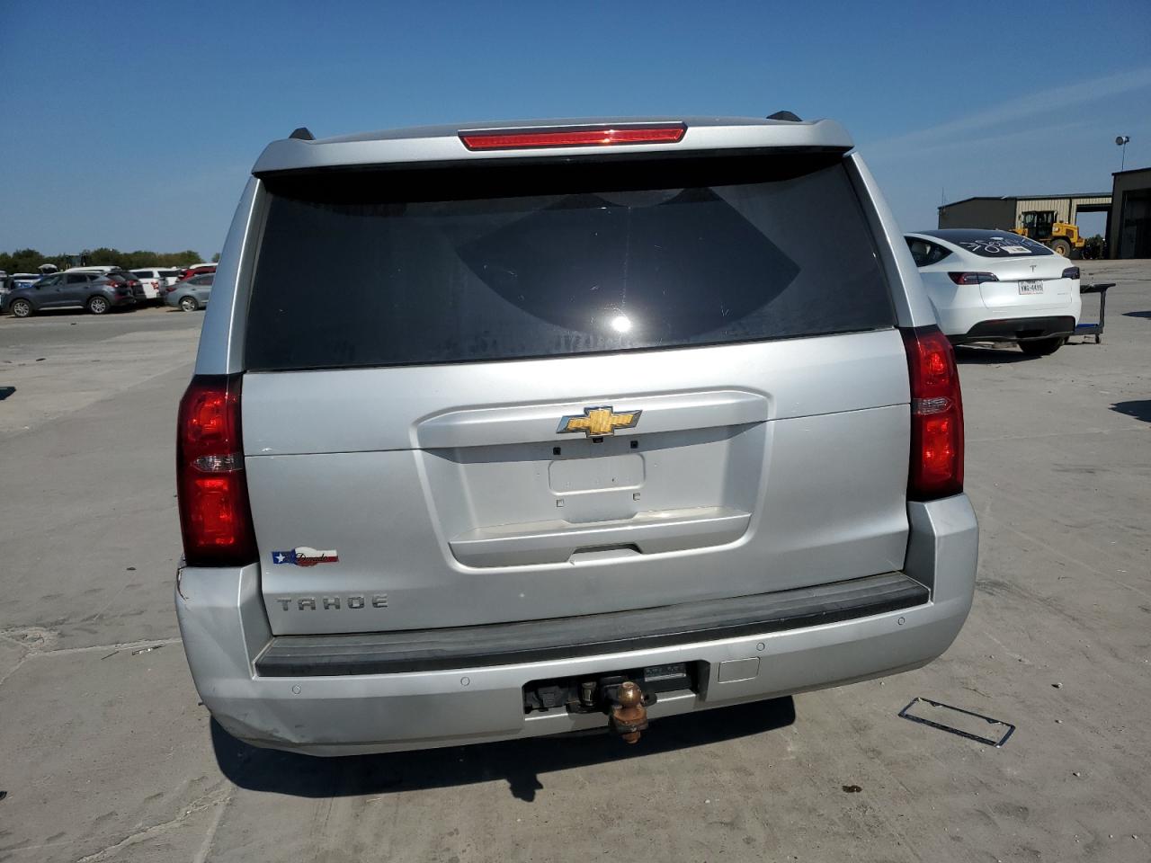 VIN 1GNSKAKC3FR245127 2015 CHEVROLET TAHOE no.6