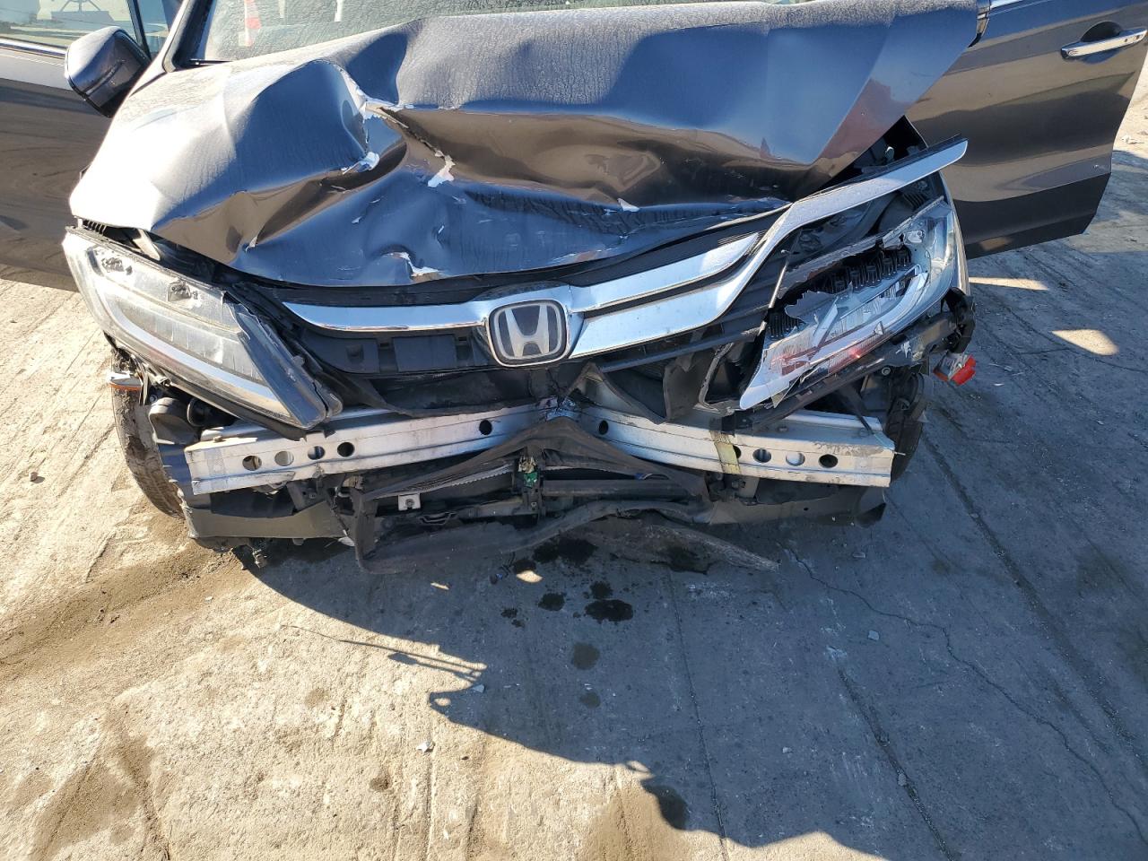 2019 Honda Odyssey - Image 13