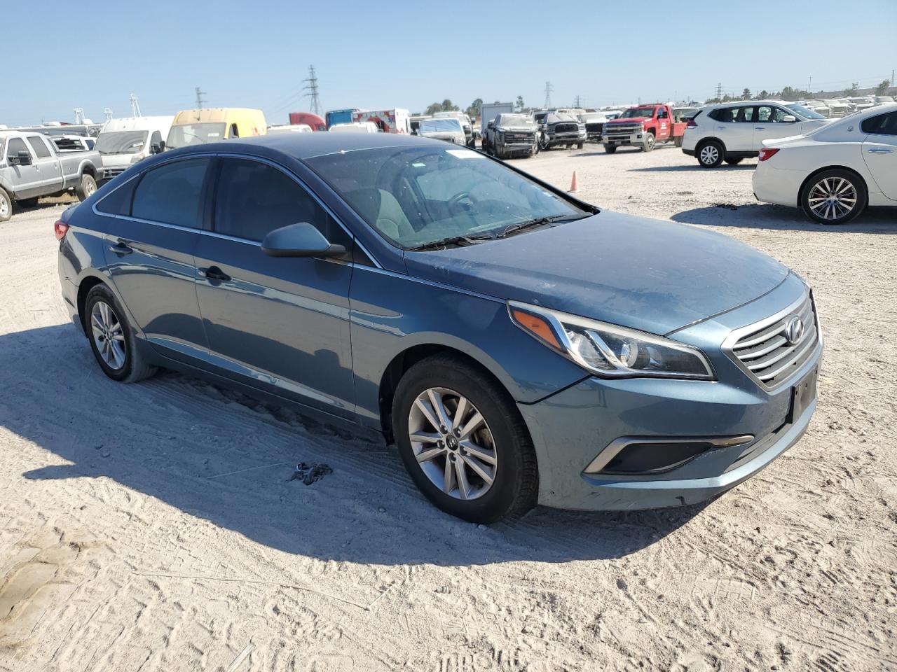 VIN 5NPE24AF5GH424703 2016 HYUNDAI SONATA no.4