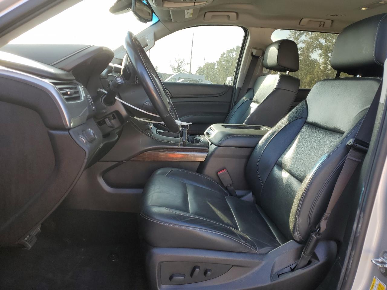 2018 Chevrolet Suburban - Image 7