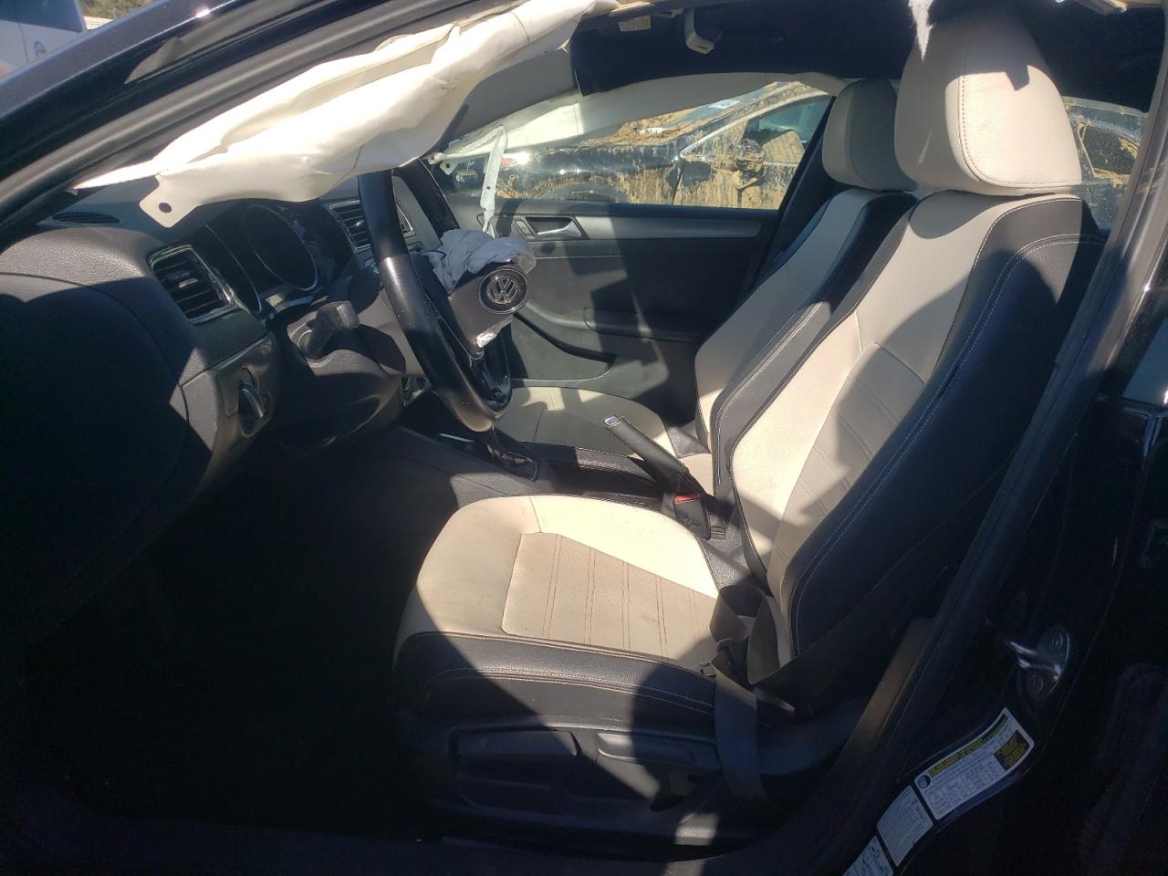 2016 Volkswagen Jetta - Image 7