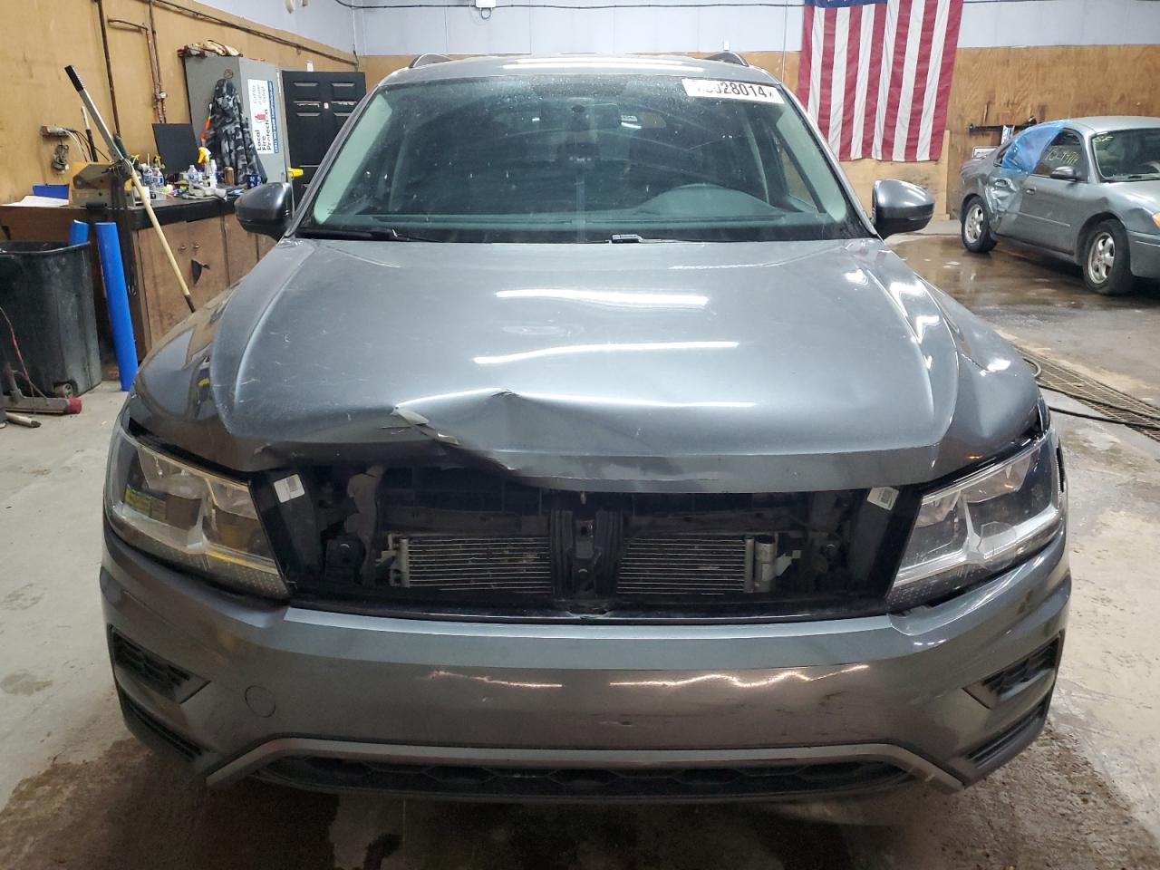 2021 Volkswagen Tiguan - Image 5