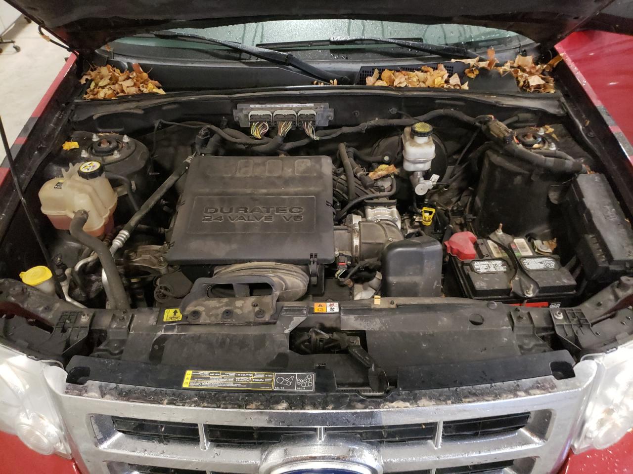 2011 Ford Escape - Image 12