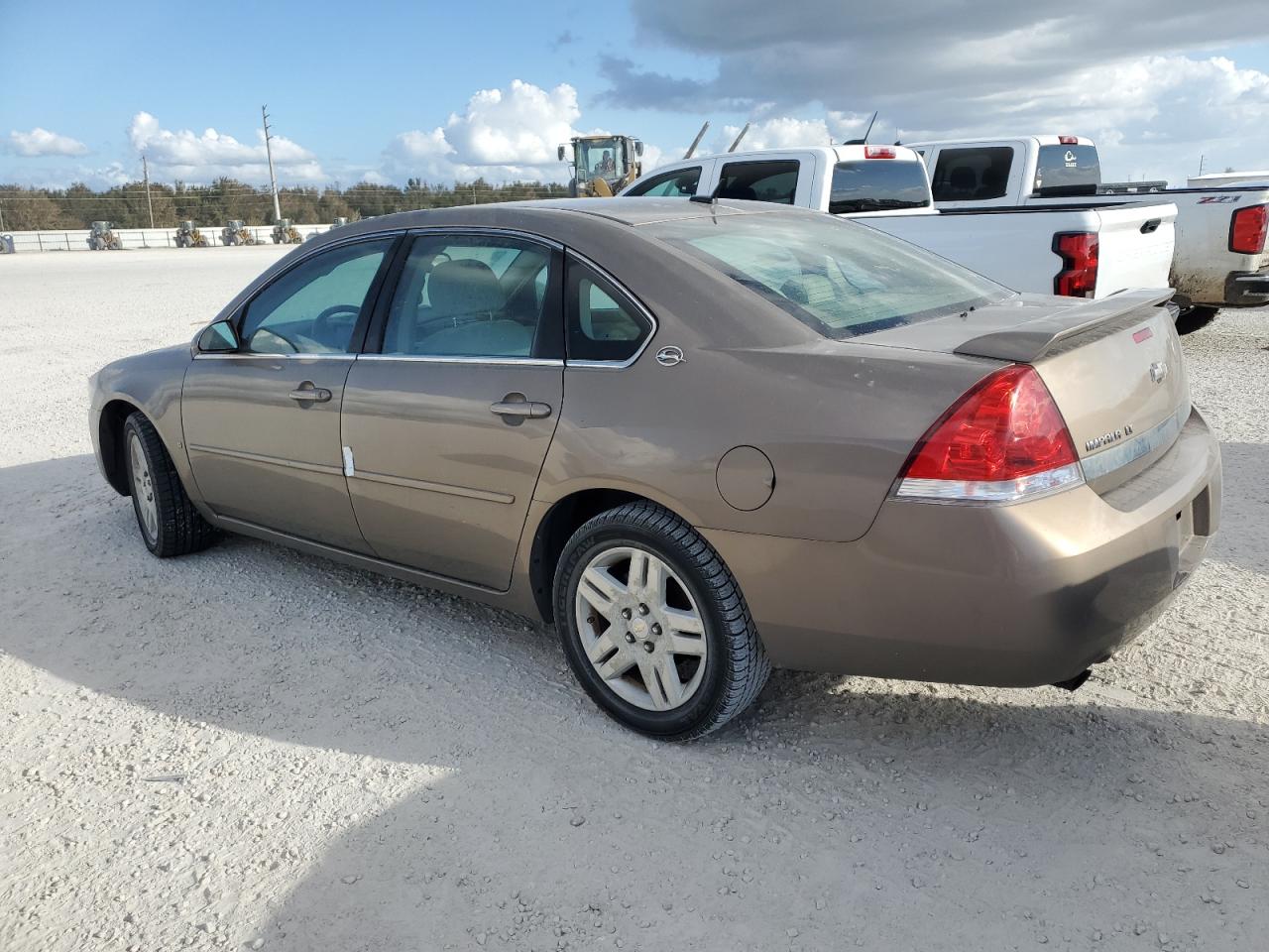 2007 Chevrolet Impala - Image 2