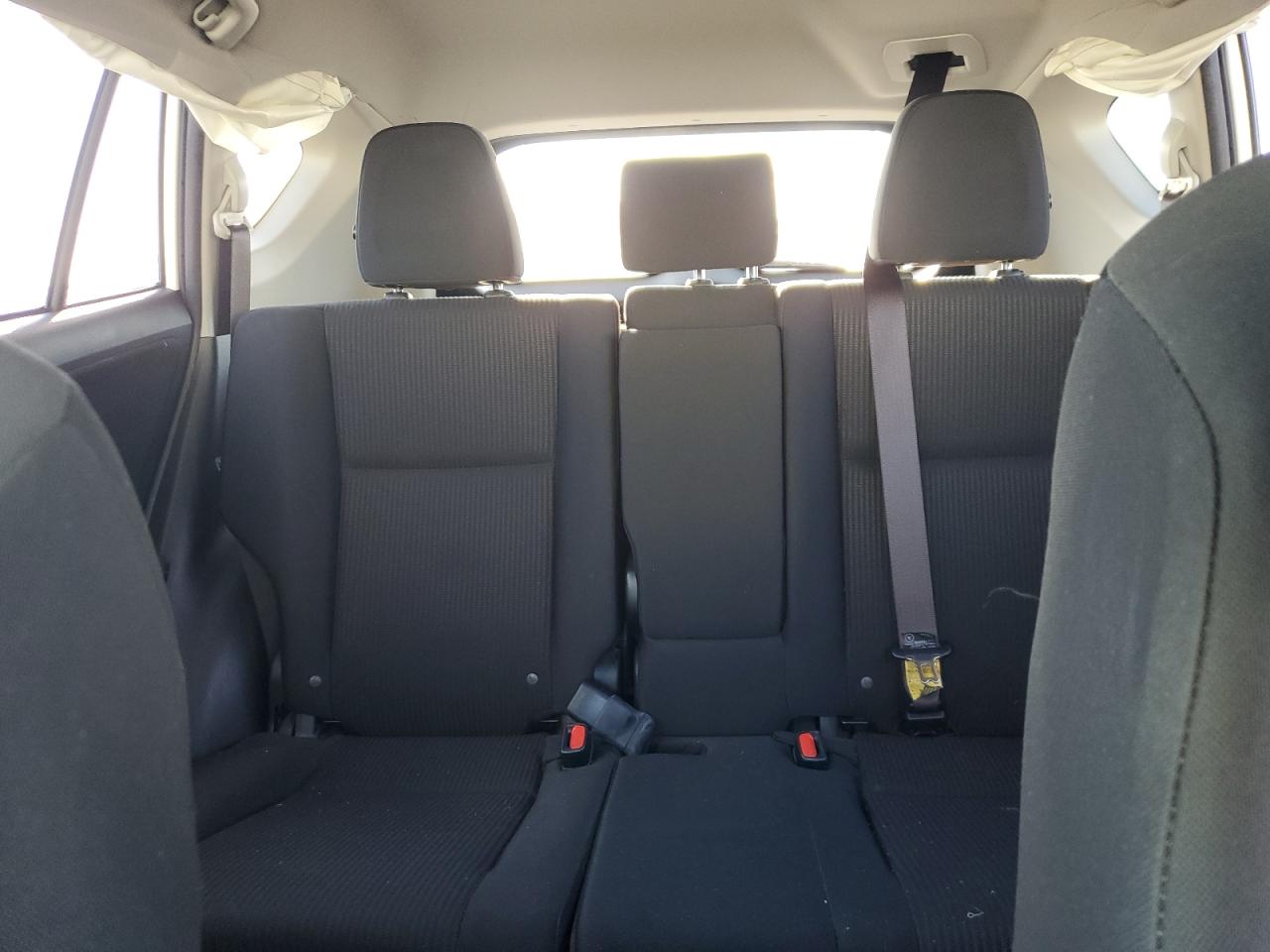 2017 Toyota Rav4 Le VIN: JTMBFREVXHJ135864 Lot: 74954434