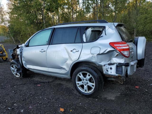 Паркетники TOYOTA RAV4 2012 Сріблястий