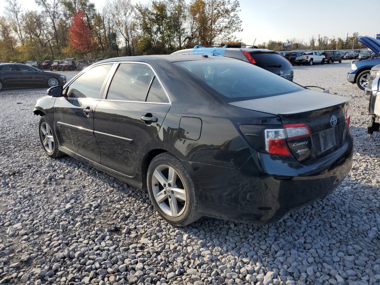 VIN 4T1BF1FK7DU687526 2013 TOYOTA CAMRY no.2