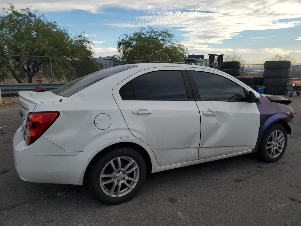 VIN 1G1JC5SH5F4103629 2015 CHEVROLET SONIC no.3