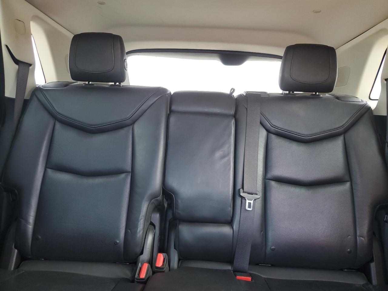 2017 Cadillac XT5 - Image 10