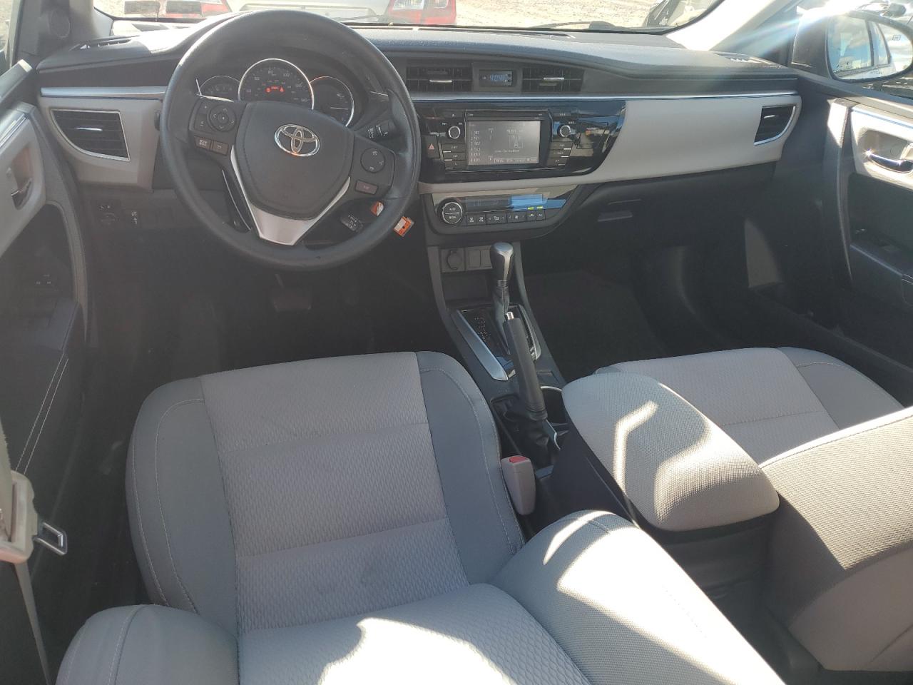 2T1BURHE8FC318562 2015 Toyota Corolla L