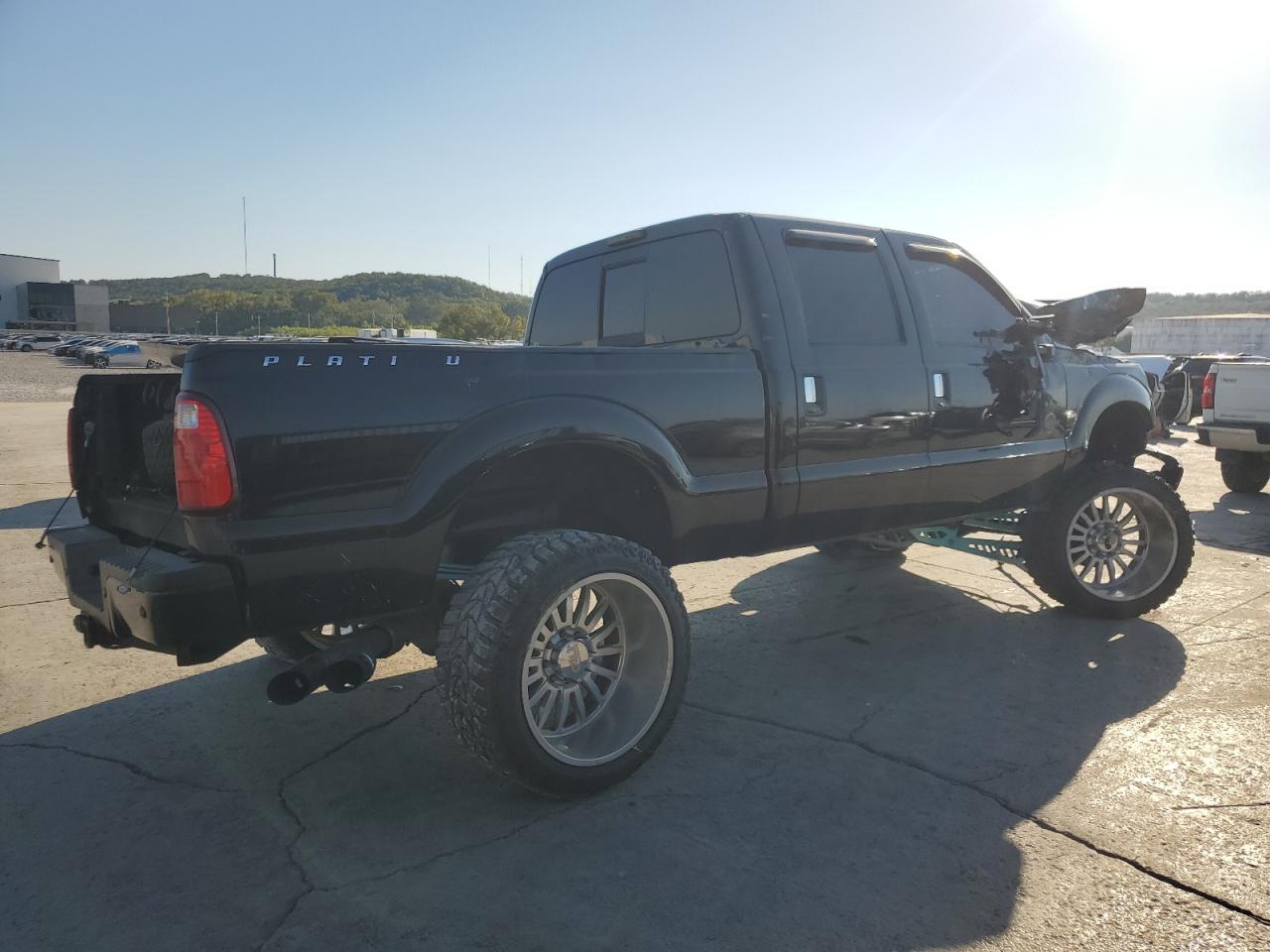 2013 Ford F250 - Image 3