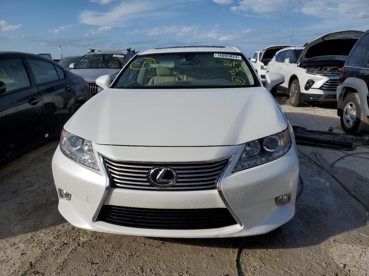 2014 Lexus ES - Image 5