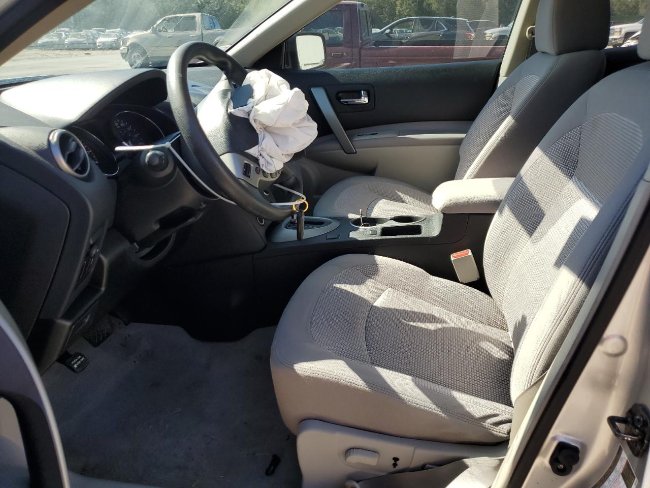2013 Nissan Rogue - Image 7
