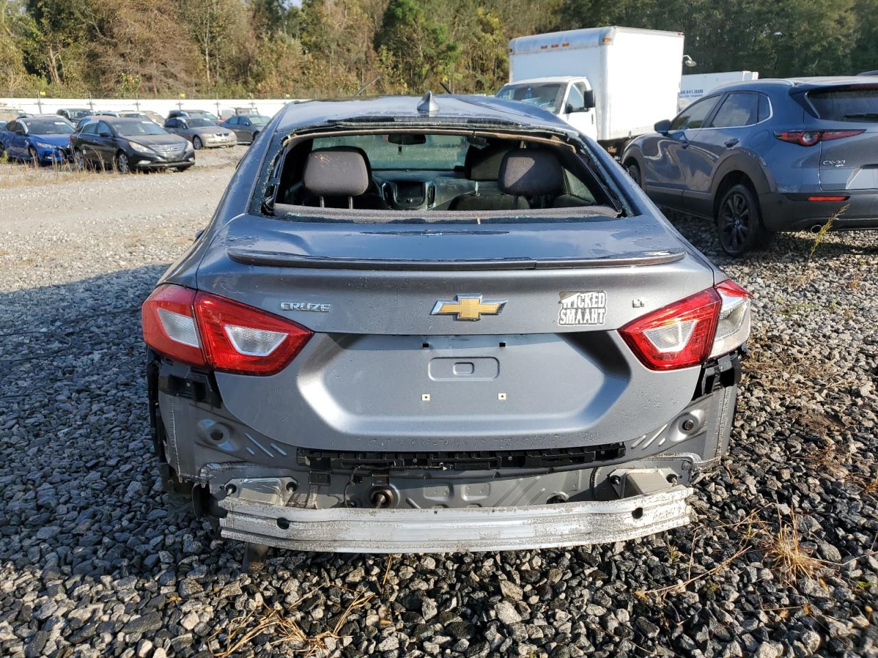 2018 Chevrolet Cruze - Image 6