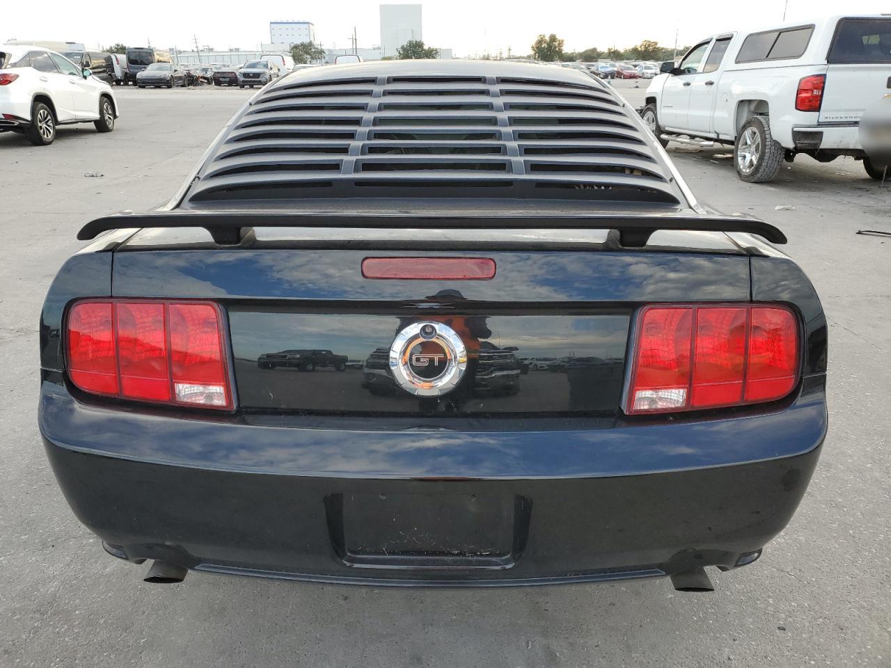 1ZVHT82H055255816 2005 Ford Mustang Gt