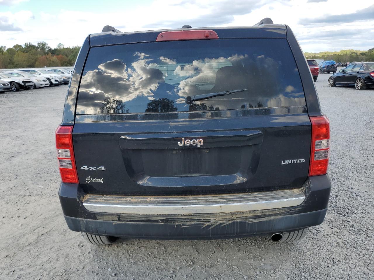 2013 Jeep Liberty (Patriot) - Image 6