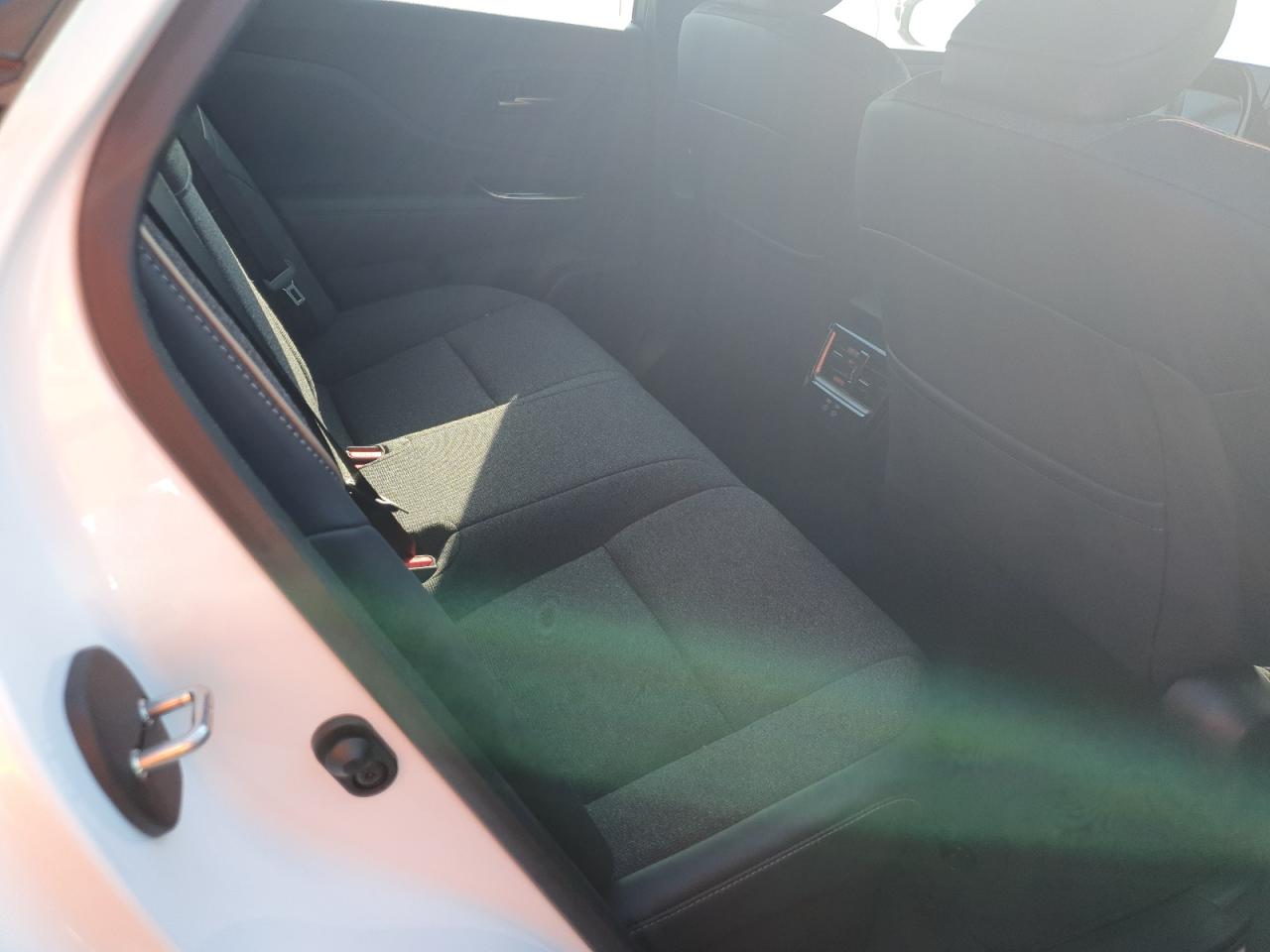 2024 Toyota Crown Xle VIN: JTDAAAAF0R3029584 Lot: 74718964