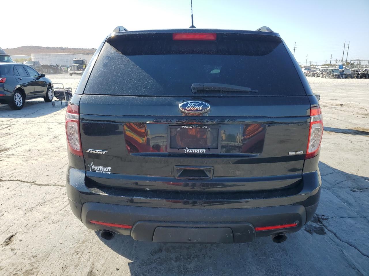 2015 Ford Explorer - Image 6