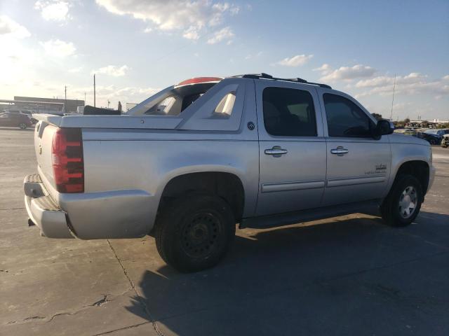 Pickups CHEVROLET AVALANCHE 2013 Silver