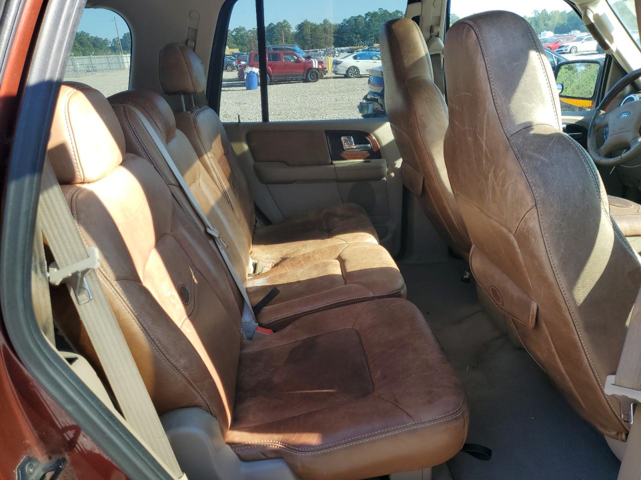 1FMFU17586LA87705 2006 Ford Expedition Eddie Bauer