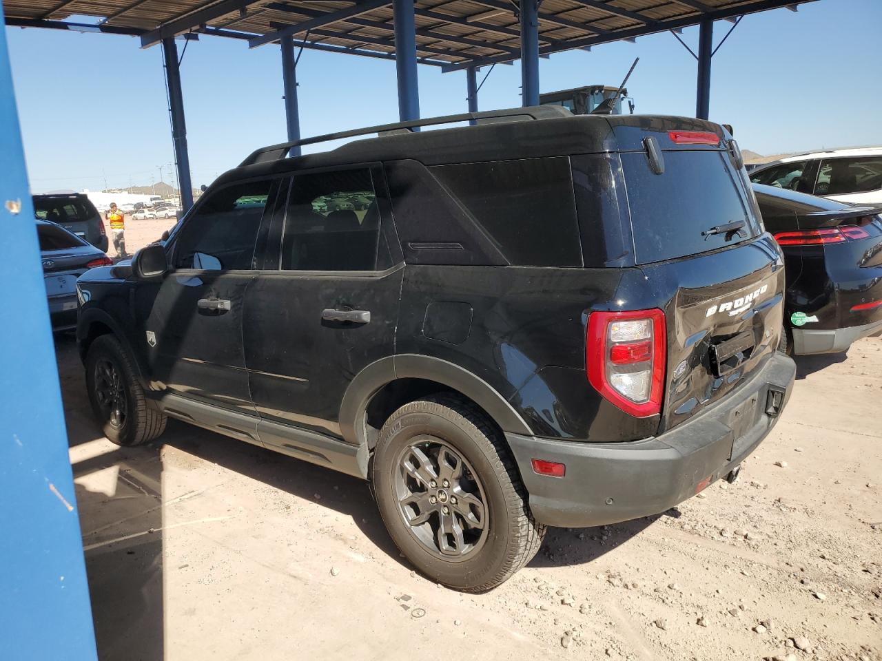 2022 Ford Bronco - Image 2