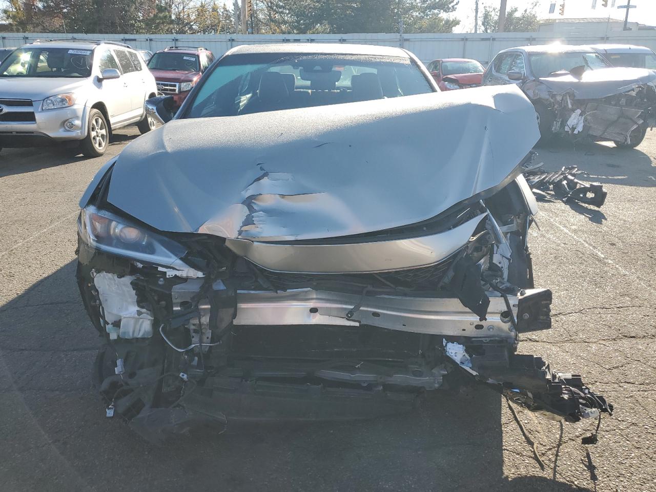 2021 Lexus ES - Image 5