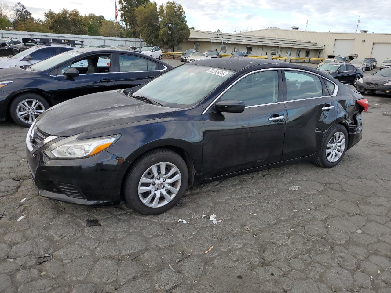 2016 Nissan Altima - Image 1
