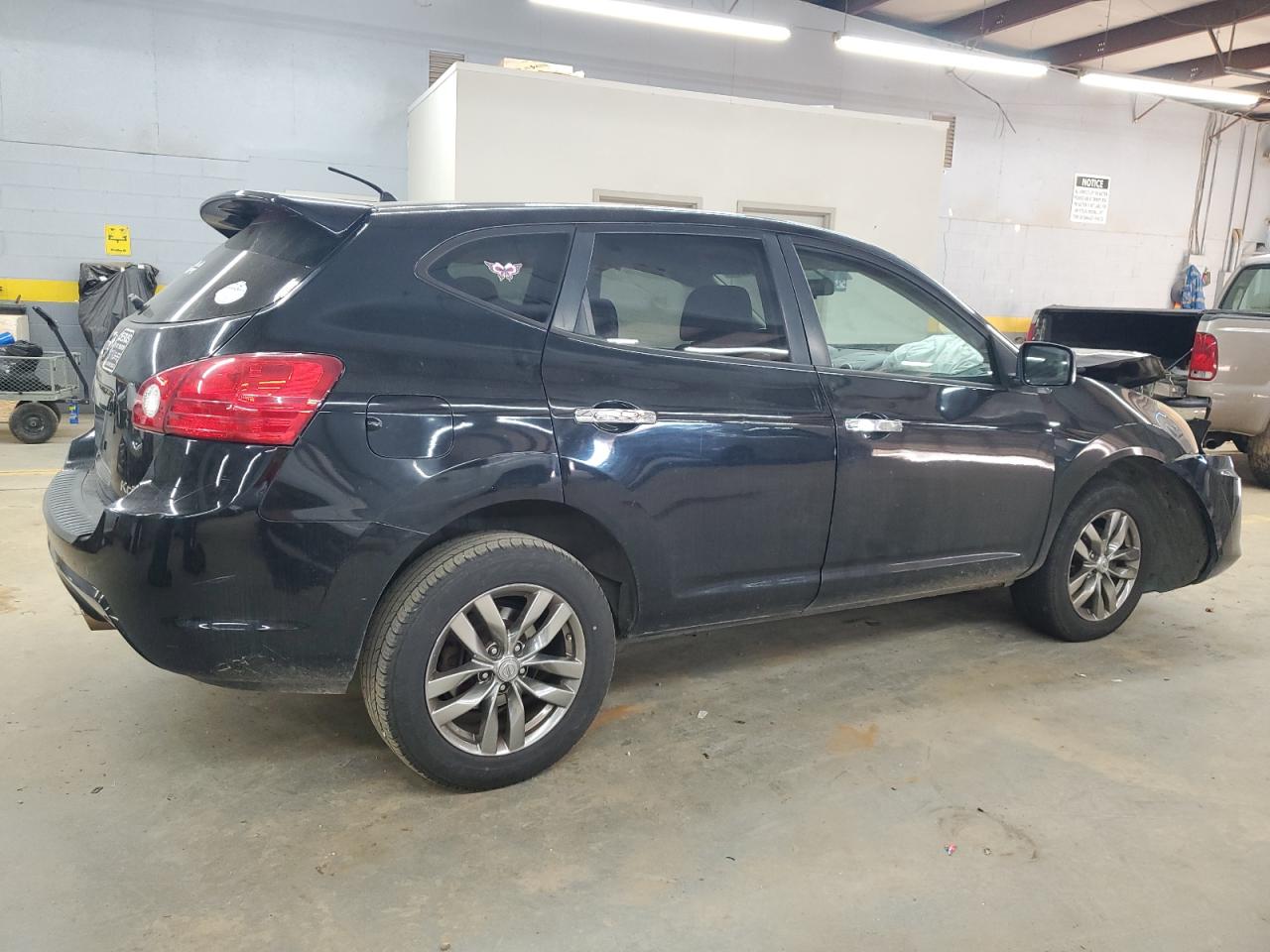 2010 Nissan Rogue - Image 3