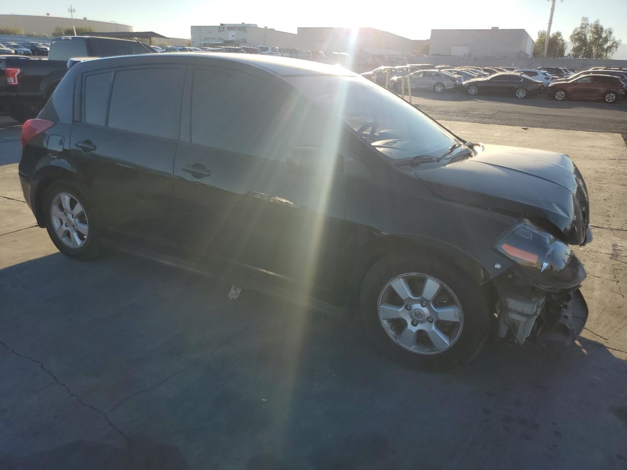 2008 Nissan Versa - Image 4