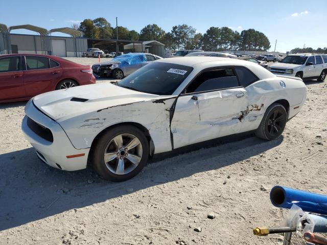 2017 Dodge Challenger Sxt