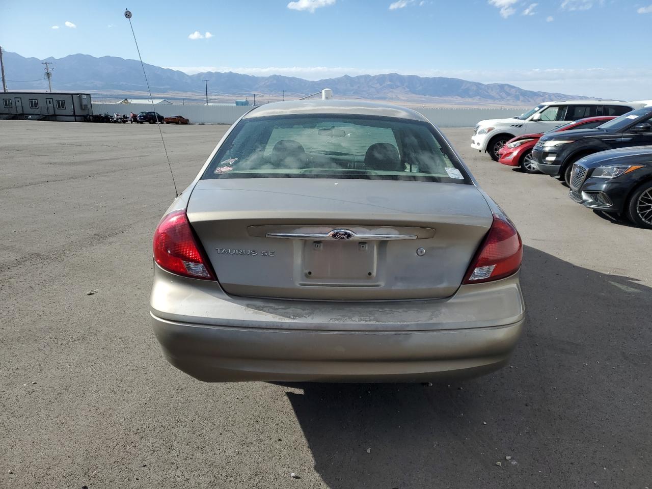 2003 Ford Taurus Se VIN: 1FAFP53223G211251 Lot: 76984244