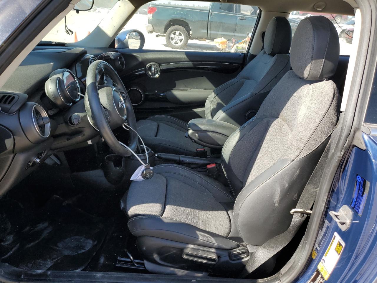 2015 MINI Cooper - Image 7