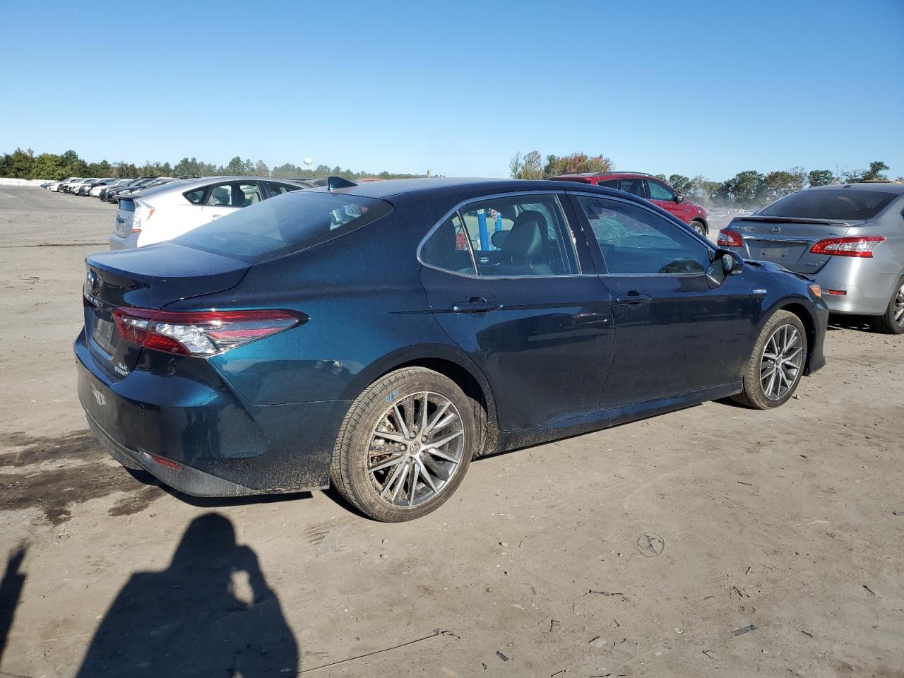 4T1F31AK0MU565138 2021 Toyota Camry Xle