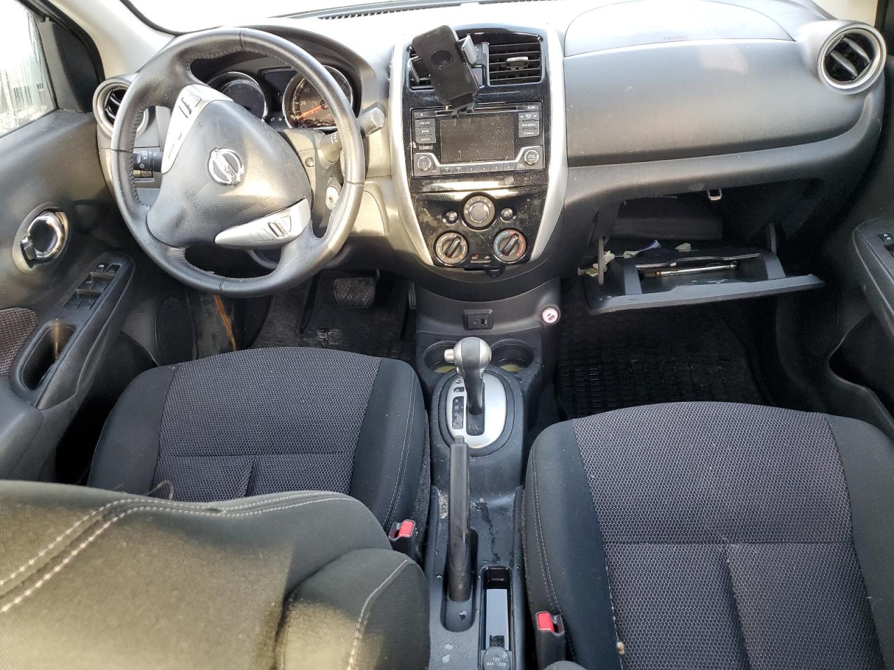 3N1CN7APXHL852263 2017 Nissan Versa S