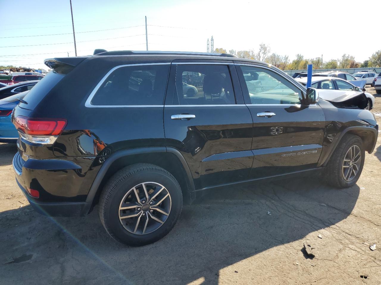 2020 Jeep Grand Cherokee - Image 3