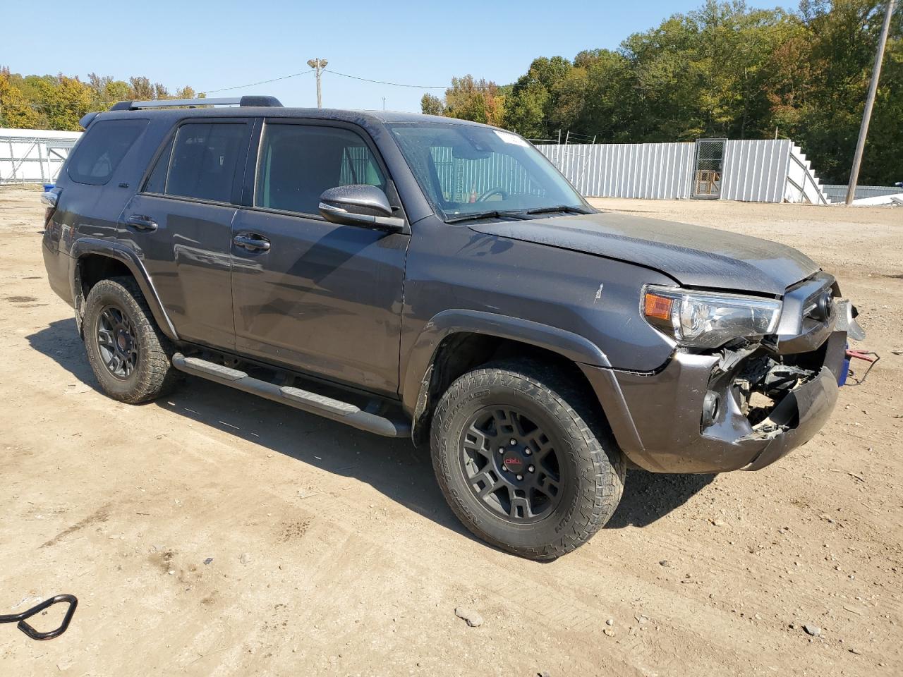 VIN JTENU5JR2M5847868 2021 TOYOTA 4RUNNER no.4