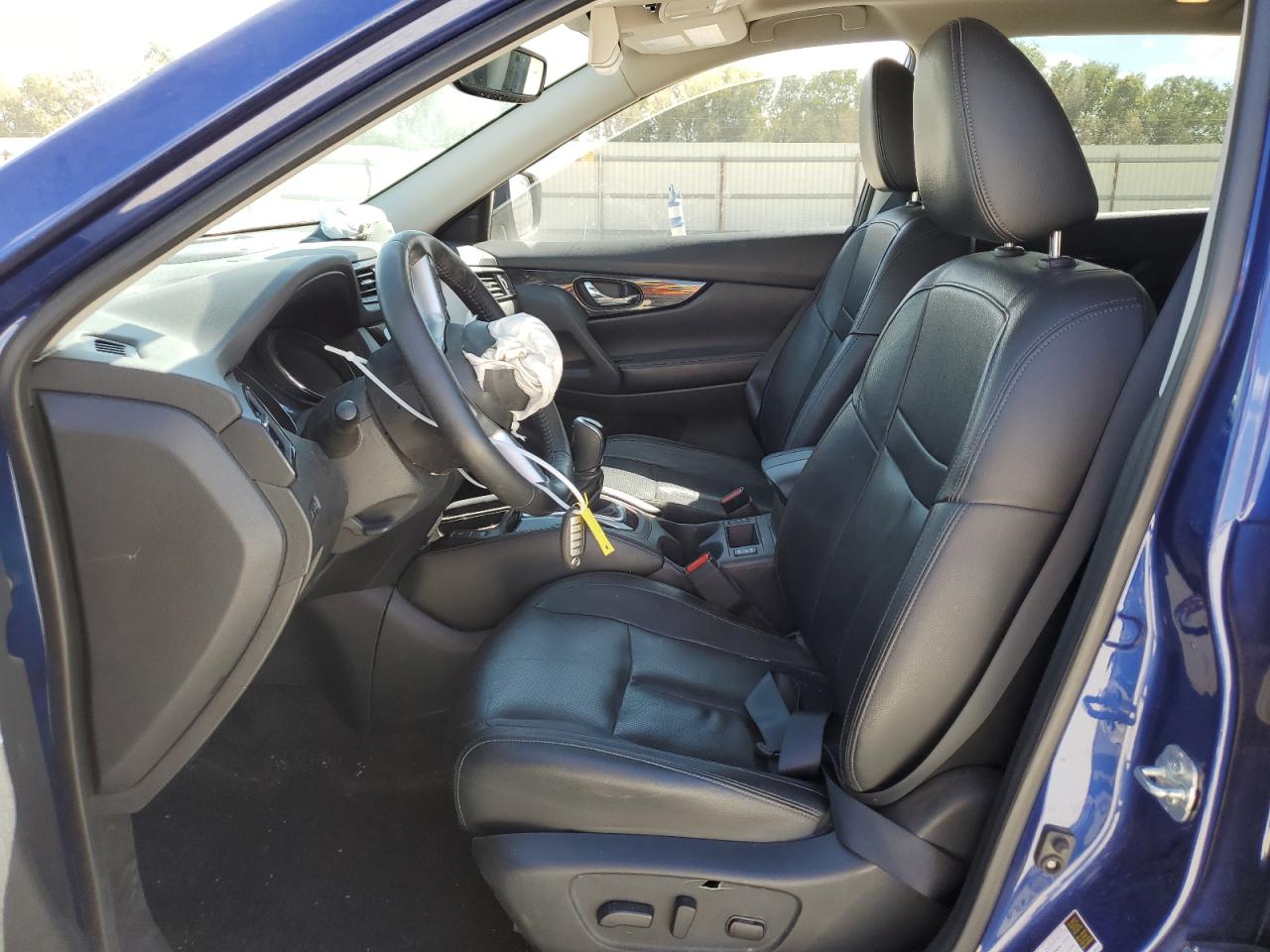 2019 Nissan Rogue - Image 7